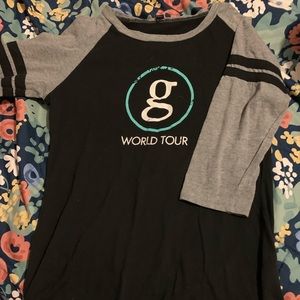 Garth Brooks concert tee 3/4 length sleeve